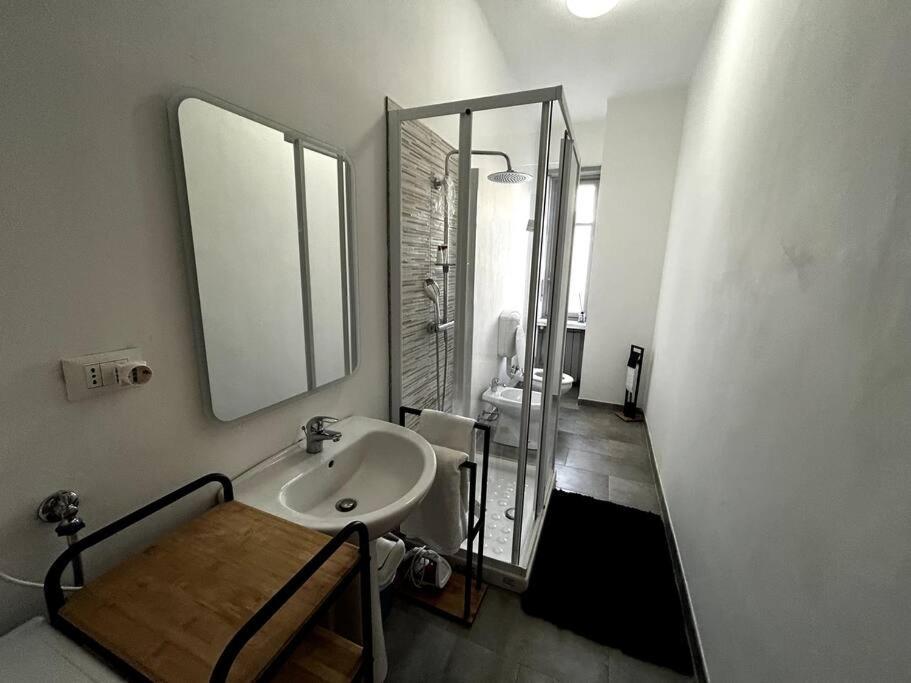 Intero Alloggio: Appartamento Turin Extérieur photo