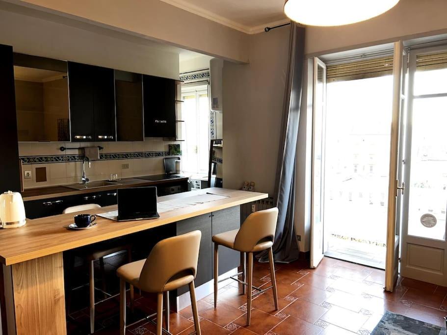 Intero Alloggio: Appartamento Turin Extérieur photo
